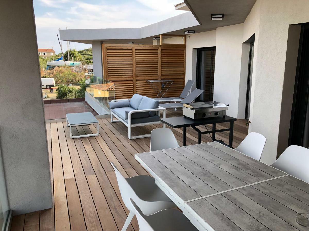 Residence Capriona Porto Pollo Exterior photo